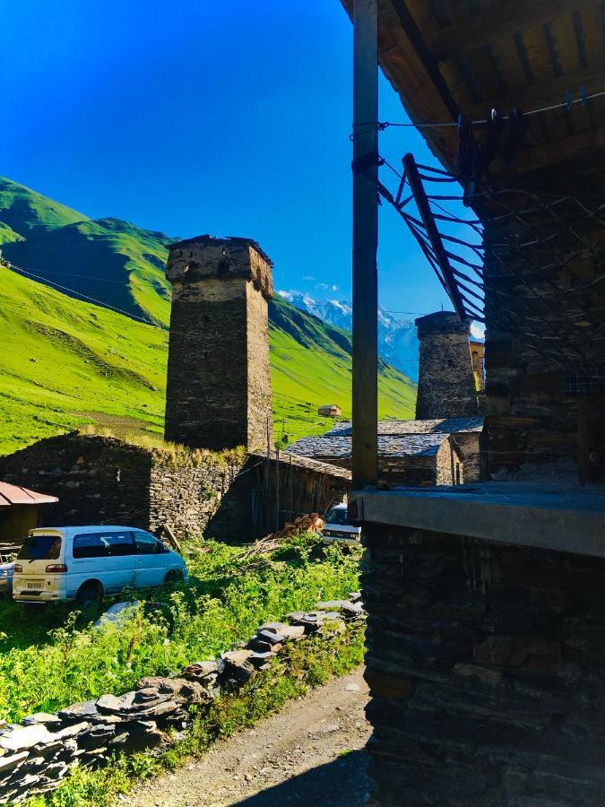 Nizharadze'S Tower Hotel Ushguli Exterior photo