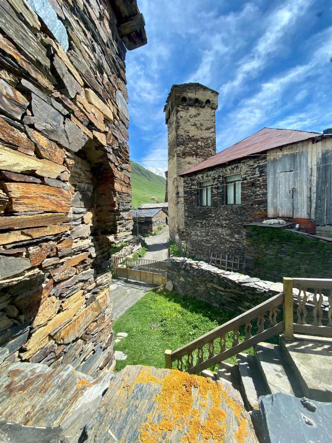 Nizharadze'S Tower Hotel Ushguli Exterior photo